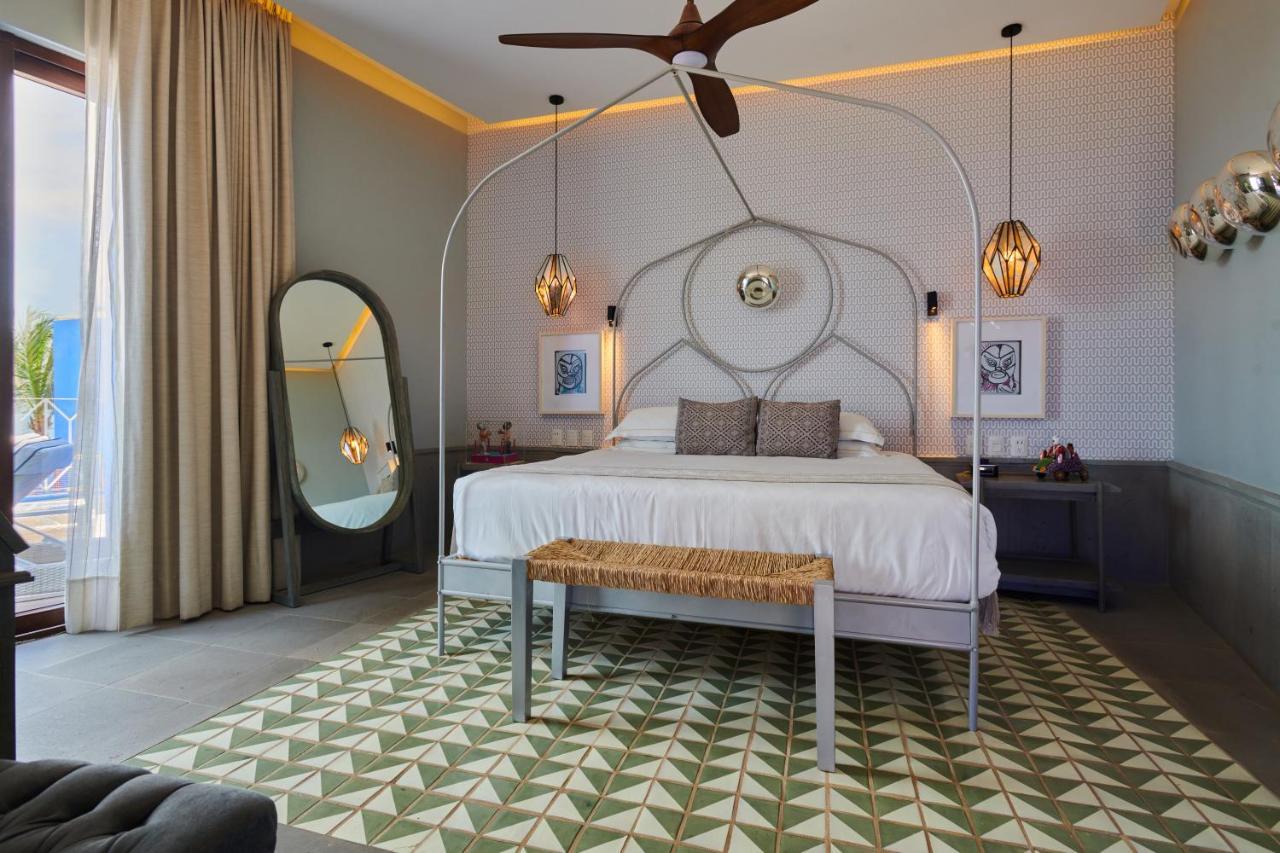 Hotel Luxury Patio Azul (Adults Only) Puerto Vallarta Luaran gambar A bedroom at the hotel
