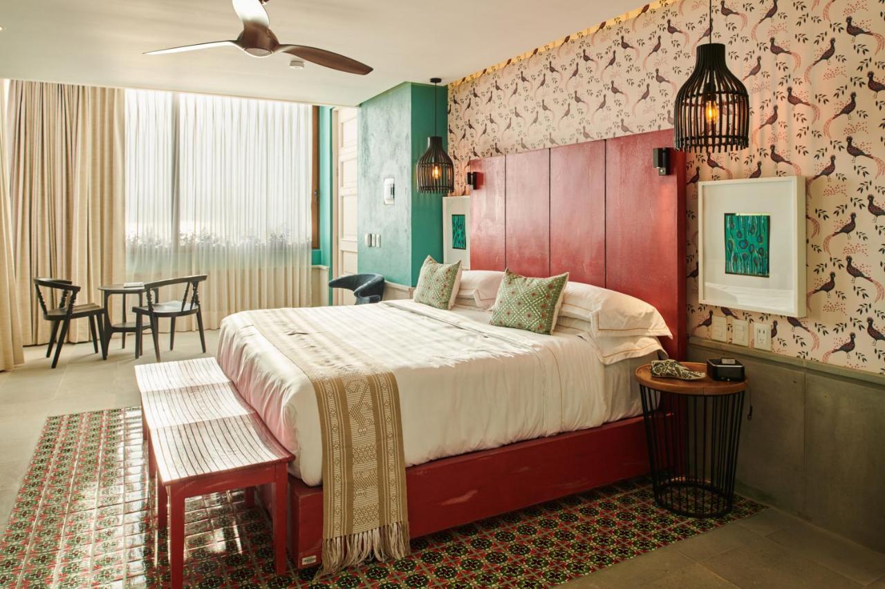 Hotel Luxury Patio Azul (Adults Only) Puerto Vallarta Luaran gambar A bedroom at the hotel