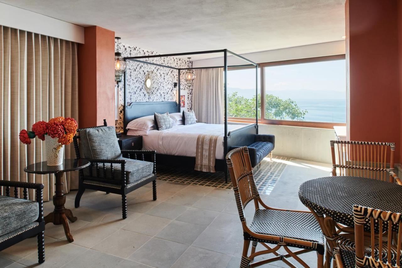 Hotel Luxury Patio Azul (Adults Only) Puerto Vallarta Luaran gambar A suite at the Cape Grace