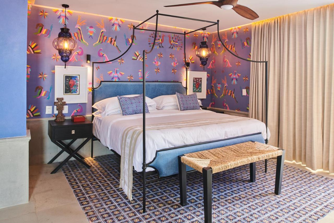 Hotel Luxury Patio Azul (Adults Only) Puerto Vallarta Luaran gambar A bedroom at the hotel